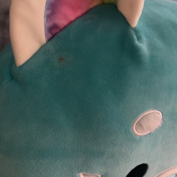 Vanessa Squishmallow - Picture 2 of 4